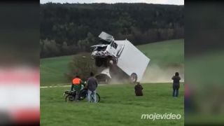 Testovanie protiteroristickej zátarasy (Nemecko)