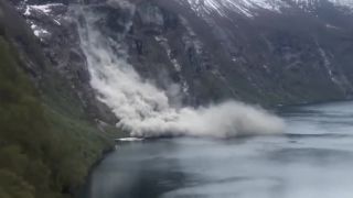 Masívny zosuv skál do fjordu v nórskom Geiranger