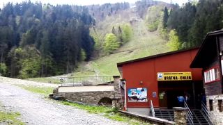 Lanovka Vrátna 1. - Sviatočný turisti