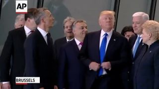 Všetky oči na mňa! (Donand Trump)