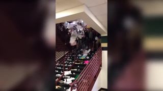 Koniec školy na americký spôsob