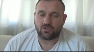 Hoaxy na internete a popieranie holokaustu