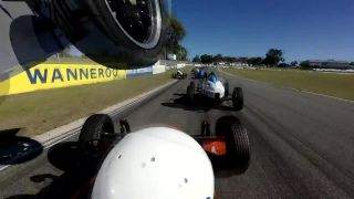 "Vývrtka" počas pretekov Formula Vee (Austrália)