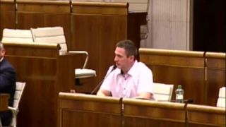 M. Uhrík reaguje na Krajniaka