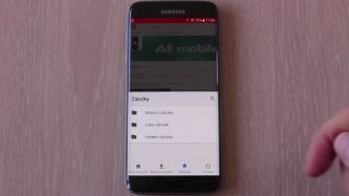 SKRYTÁ FUNKCE pro snadnější ovládání velkých telefonů