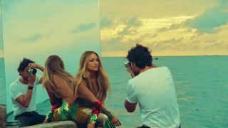 Jennifer Lopez - Ni Tú Ni Yo (Official Video) ft. Gente de Zona