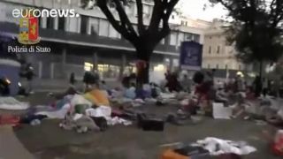 Ak hádžu veci, zlomte im ruky!