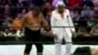 Jackass vs Umaga