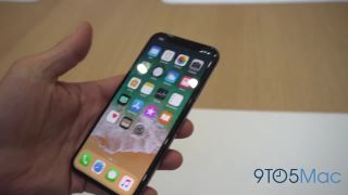Nový Apple iPhone X - ako vlastne vyzerá
