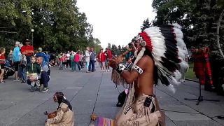 Alexandro Querevalú 2