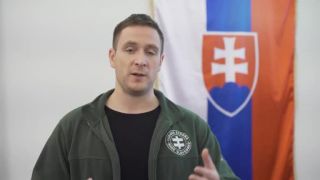 Milan Uhrík: Neviem akú boľševickú kalkulačku pán Mičev 
