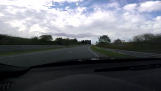 Stopku preletel rýchlosťou 200 km/h (Audi RS3)