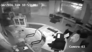 Zemetrasenie o sile 7.5 stupňa Richterovej škály