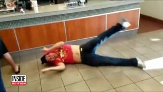 Mladíkovi totálne preplo v bedni (USA)