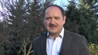 Zsolt Simon pozýva všetkých demokratov osláviť 17. November