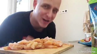 Varíme s Arnoštem - Kuracie soté