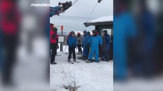 Začiatky na snowboarde sú ťažké!