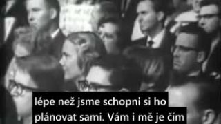Ronald Reagan varuje před intelektuály