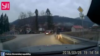 S KAMEŇOM A DO KRVI ZMLÁTILI VODIČA (Slovensko)