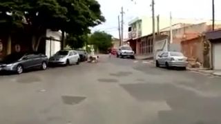 Keď šprintuje tučný a tenký (Brazília)