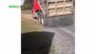 Keď ťažké stroje robia svoju prácu