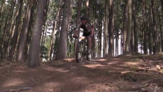 Na bicykli maratón