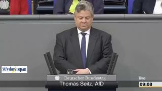 Přerušená pieta v německém parlamentu