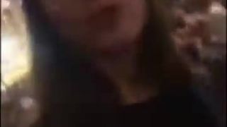 Mladé Ruské dievčatá balia fanúšikov (MS 2018)