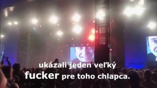 Sfanatizovaná mládež na festivale POHODA