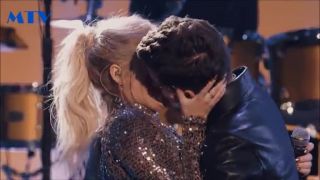 Celebrity Skandal 
TV Relacion
