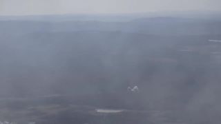Švédi hasia lesné požiare zhadzovaním bômb