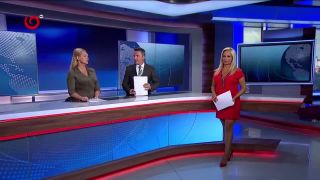 Smiech Adriany Kmotríkovej vo vysielaní (NOVINY TV JOJ)