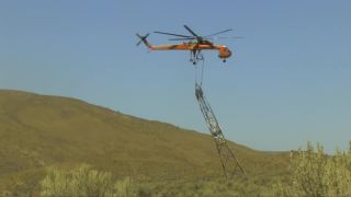 Montáž 500kV el. vedenia pomocou vrtuľníka Sikorsky S-64