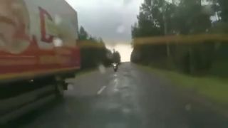 Motorkár sa pretekal naposledy