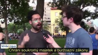Trollové na pochodu hrdosti homosexuálů