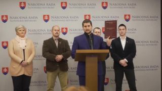 TK: Kotlebovci na rozdiel od Danka zverejnili svoje práce