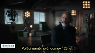 Mel Gibson ve spotu, oslavující nezávislost polského národa