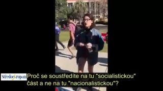 Mladá komunistka vytočena z republikánského stánku od spolužáků