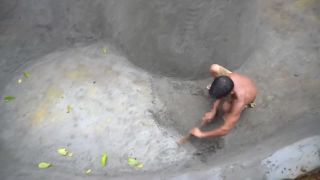 Stavba bazénu pomocou primitívnych techník