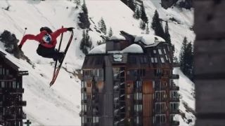 Lyžiar Richard Permin praje dobré ráno! (Avoriaz)