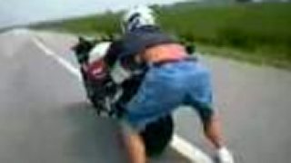Frajeri na motorkách 5