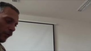 Najnovšie informácie spoza opony