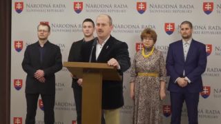 ĽS Naše Slovensko sa nezúčastní hlasovania