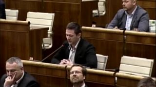 M. Uhrík o Matovičovom pokrytectve