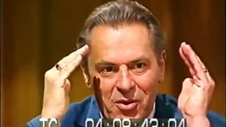 Potrebujeme viac SPIRITUALITY, nie náboženstva - Stanislav Grof