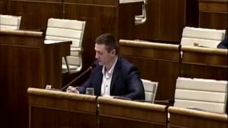 Uhrík reaguje na Smolíkovú a Soboňu