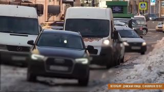 Takto vyzerajú v zime neupravené vozovky (Rusko)