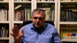 Igor Islamovic Zmatovic chráni zlodejov