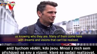 Reportérka se ptá Němců, co si myslí o politice Merkelové?