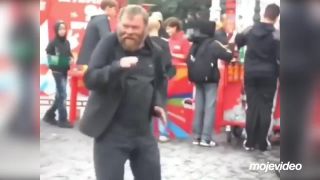Zostrih najlepších dedinských tanečníkov